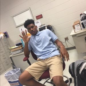 Meet your Posher, Sennica